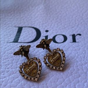 🐝🌟J’adior Aged Gold And Strass Bee Earrings🌟🐝
